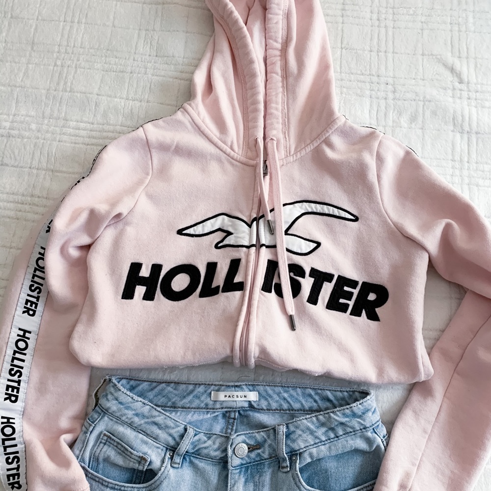 Baby Pink Hollister Sweater